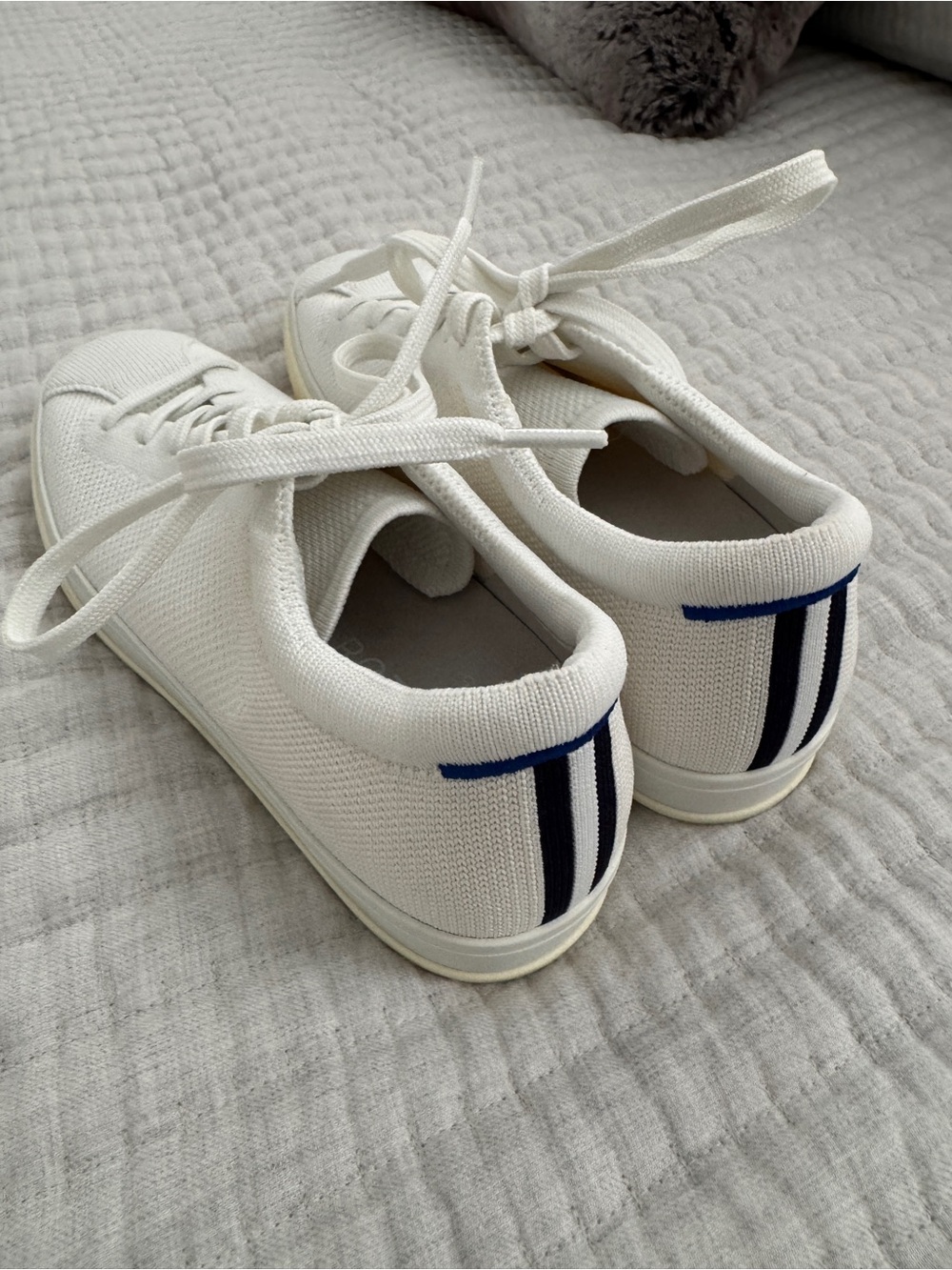 Rothy’s BRAND NEW The Lace up white sneaker 8
